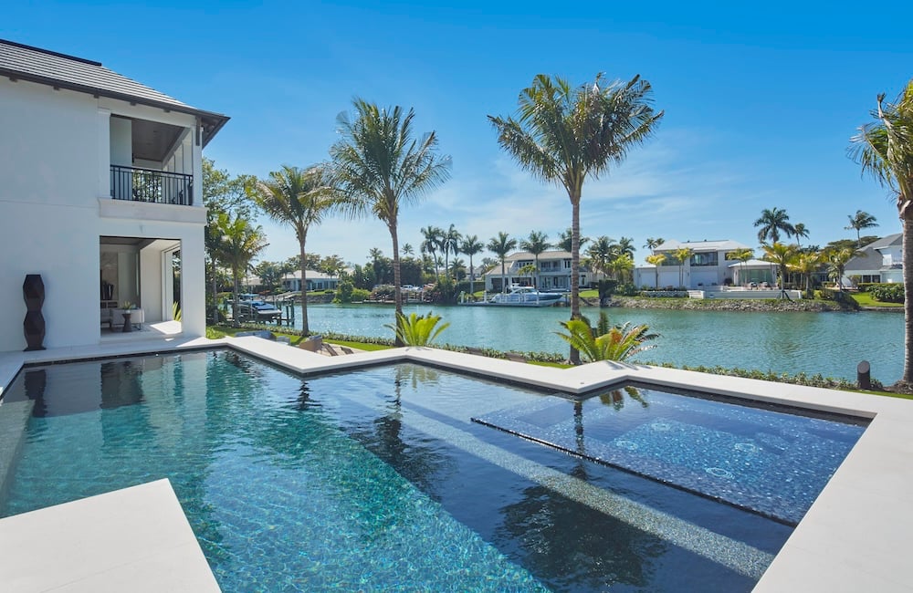 3220RumRow_Pool