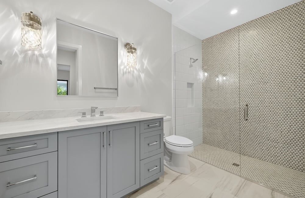 CP02_Leighton-Guest Bathroom 1