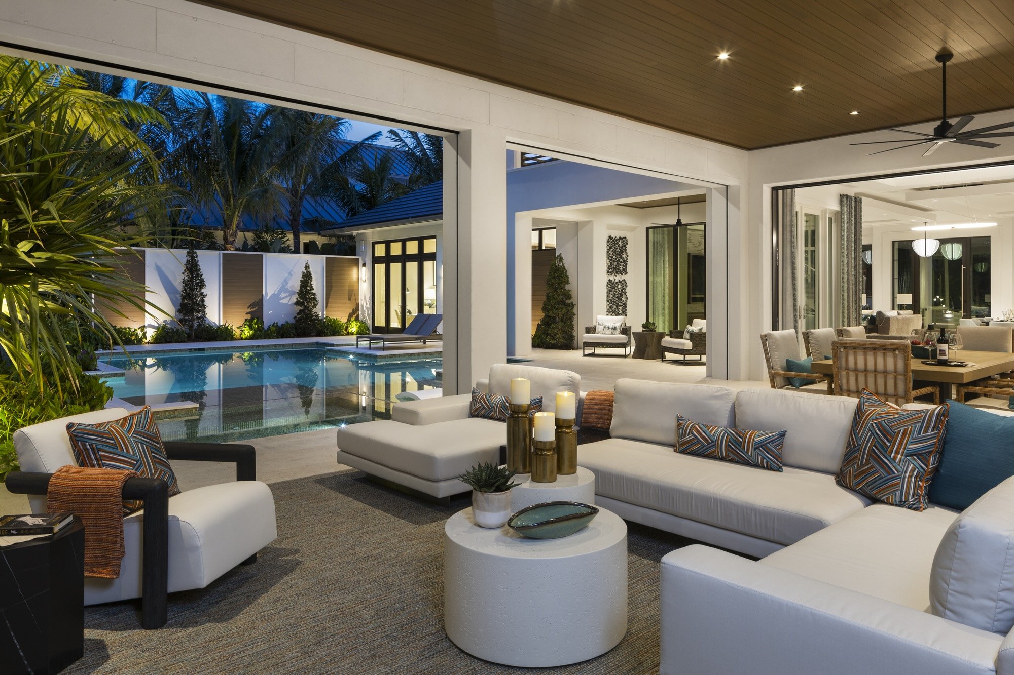 LH_2021 Gordon Dr E_Outdoor Living Dusk-2